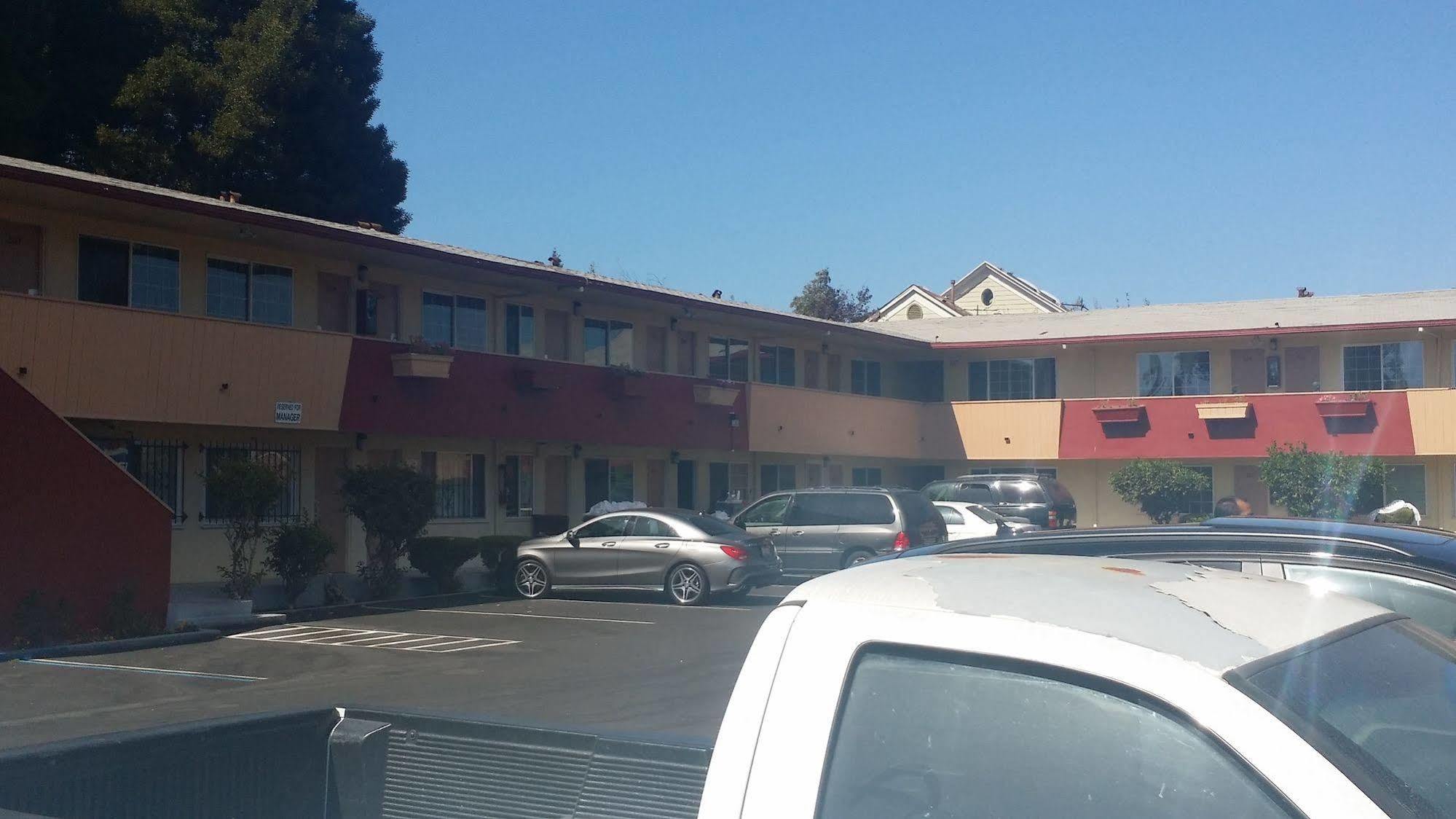 Travel Inn Oakland Extérieur photo