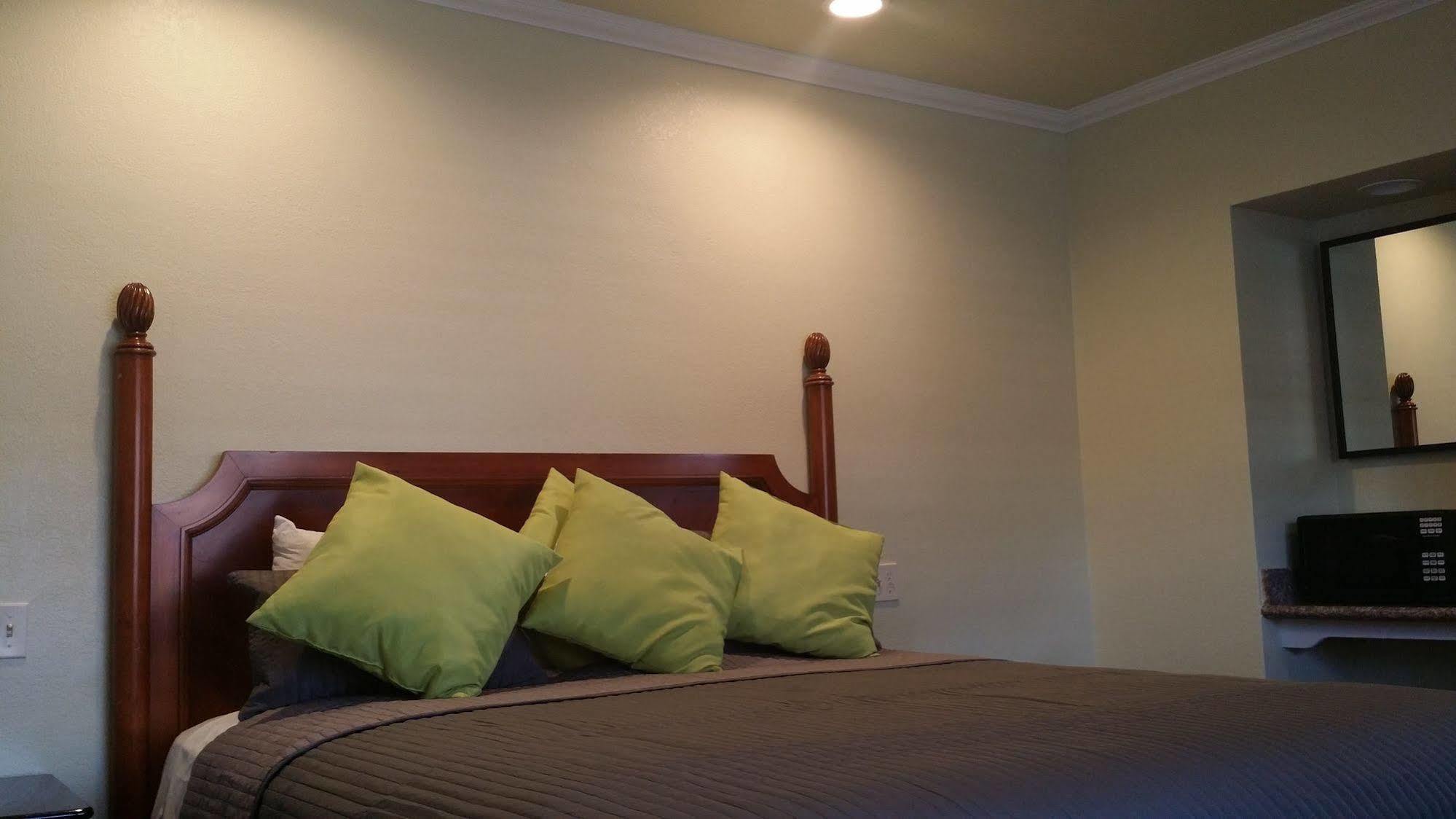 Travel Inn Oakland Extérieur photo
